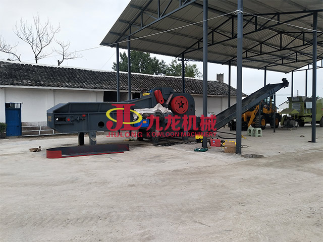 綿陽(yáng)玉米秸稈粉碎現場(chǎng)